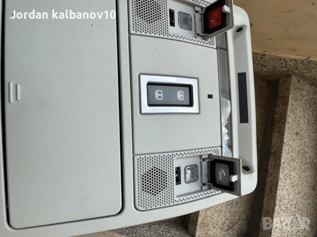 Комплект централен плафон за Range Rover Evoque само за 100Eur. EJ32-519A58, снимка 2 - Части - 53467845