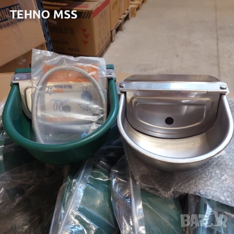 Автоматична поилка с поплавък / Неръждаема стомана за Едри и дребни животни/ Капацитет 2,5 Л