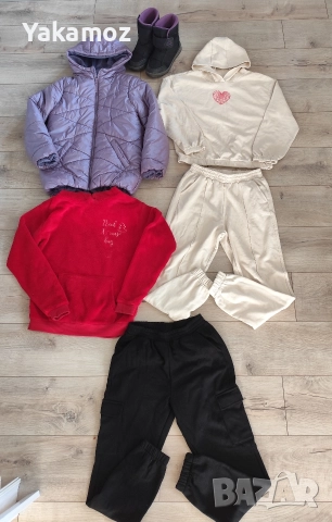 лот от детски зимни дрехи и ботуши