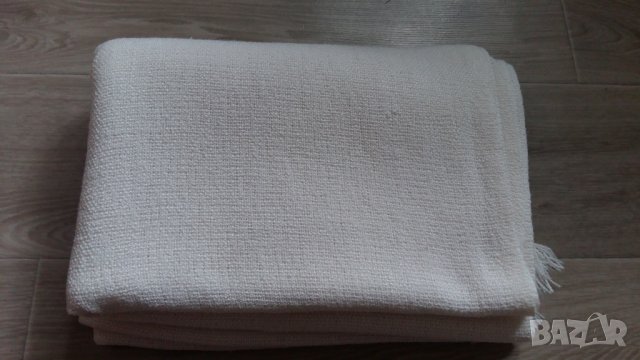 НЕМСКА ДЕБЕЛА БЯЛА ПОКРИВКА С РЕСНИ, снимка 10 - Покривки за маси - 41046587