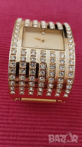 Дамски часовник гривна Charles delon. , снимка 3 - Дамски - 42030044