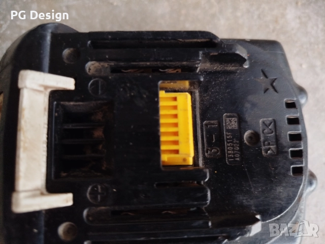 Батерия MAKITA 18 волта 3 A-за ремонт, снимка 4 - Други инструменти - 51400224