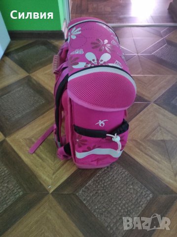 Ученическа раница, снимка 4 - Раници - 34232002