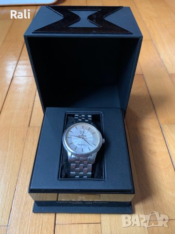 Часовник Edox с кутия, снимка 1 - Мъжки - 30093916