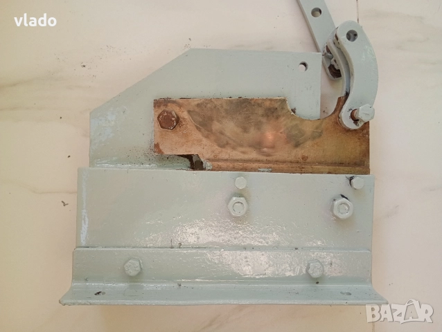 Гилотина за рязане на ламарина, снимка 4 - Други машини и части - 49884673