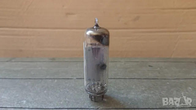 Индикаторна радиолампа TELEFUNKEN EM84. , снимка 5 - Ресийвъри, усилватели, смесителни пултове - 49592714