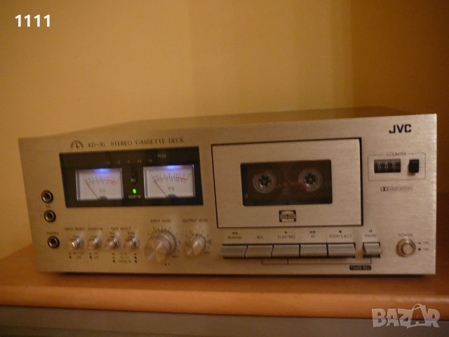 JVC KD-35Е, снимка 3 - Ресийвъри, усилватели, смесителни пултове - 53804500