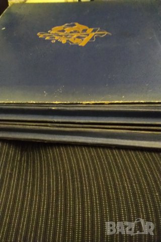 разпродажба Стар каталог с три плочи колекционерски , снимка 5 - Грамофонни плочи - 35908575
