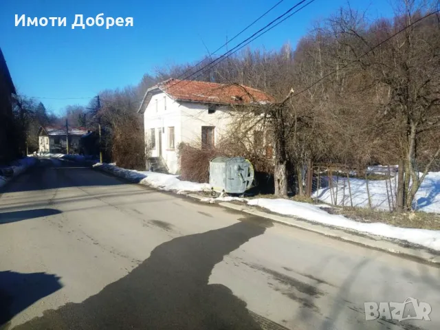 Парцел с къща и панорамна гледка в гр. Априлци, снимка 13 - Парцели - 49449205