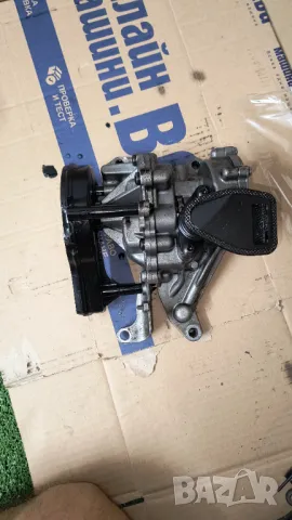 Маслена помпа опел B16 DTE