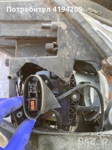 Инсигниа insignia десен фар за части, снимка 2 - Части - 53480527