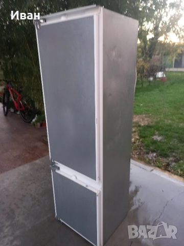 Хладилник с фризер Сименс , снимка 4 - Хладилници - 52456922