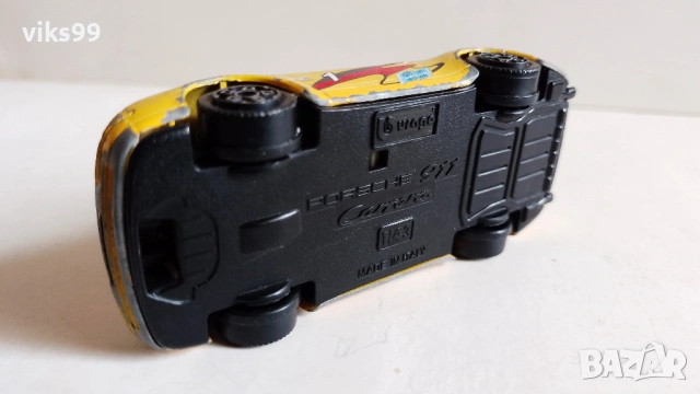 Porsche 911 Carrera Bburago - Made In Italy - 1:43, снимка 15 - Колекции - 53043690