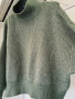 Разкошен пуловер кроп цвят olive , снимка 5