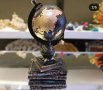 Сувенир глобус върху книги, снимка 7