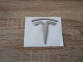 сребрист гланц лого Tesla, снимка 4