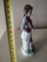порцелнова статуетка, снимка 2