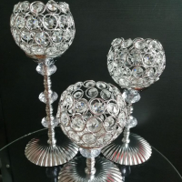 Тройка луксозни свещници , снимка 3 - Декорация за дома - 36340777