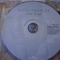 ELVIS PRESLEY - Love Songs / ОРИГИНАЛЕН сборен диск - НОВ !, снимка 3 - CD дискове - 35960608