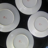 Сервиз от японски костен порцелан 4 десертни чинии 4 чаши за чай с чинии, снимка 6 - Други ценни предмети - 40073107