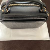 Michael Kors Crocodile Embossed leather bag, снимка 3 - Чанти - 36345842