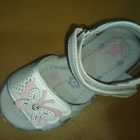 Детски сандали Пеперуда, снимка 4 - Детски сандали и чехли - 41517188