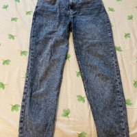 Дънки с висока Талия  mom jeans , снимка 1 - Дънки - 41920082