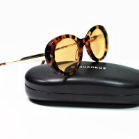 DSQUARED2 🍊 Дамски огледални слънчеви "TIGER’S EYE" очила нови с кутия, снимка 7 - Слънчеви и диоптрични очила - 40678901