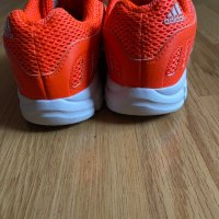 Оригинални маратонки Adidas, снимка 2 - Маратонки - 40369212