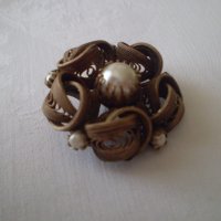 Винтидж  брошка с перли, снимка 3 - Антикварни и старинни предмети - 39712919