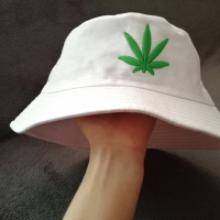 Двулицева шапка марихуана, снимка 8 - Шапки - 36267644