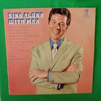 Max Bygraves – 1971 - Sing Along With Max(Pye Records – NSPL 18361)(Easy Listening,Vocal), снимка 1 - Грамофонни плочи - 44828515
