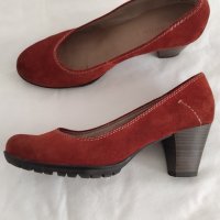 Обувки - естествен велур, снимка 1 - Дамски елегантни обувки - 41808272