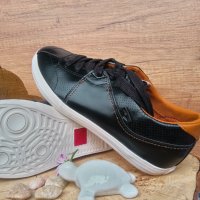  Umbro Milton е стилен модел ниски обувки, в спортно-елегантен стил от висококачествена кожа, снимка 3 - Маратонки - 41814968