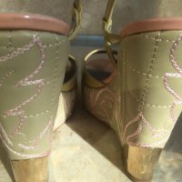 Луксозни, бутикови, оригинални дамски обувки  VERSACE  №36, снимка 8 - Дамски елегантни обувки - 26288550