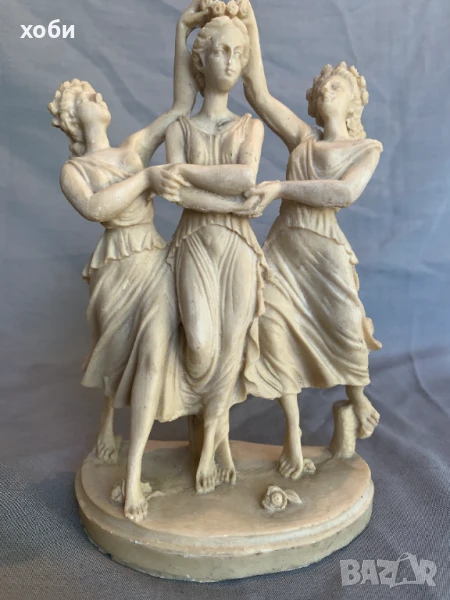 Трите грации - Статуетка , снимка 1
