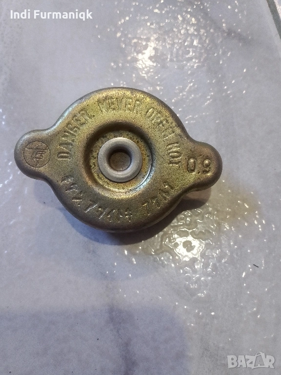 Капачка за резервоар за охладителна течност, снимка 1