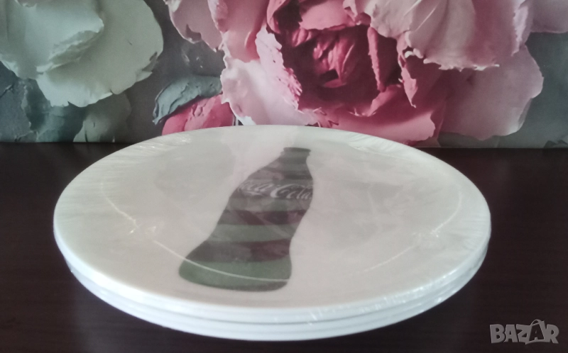 Комплект от 4бр. чинии Кока Кола / чисто нови запечатани, снимка 1