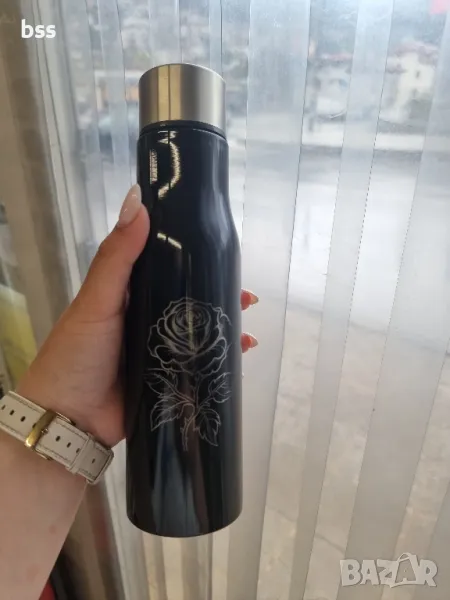 Гравирана метална бутилка , снимка 1
