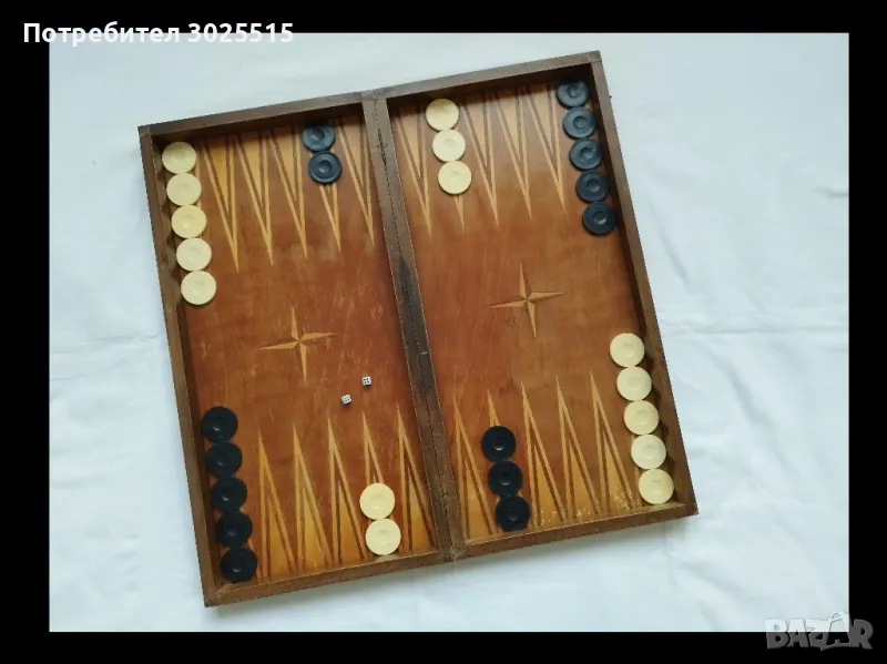 Табла за игра с пулове и зарчета в дървена кутия, Голяма, от старите, снимка 1