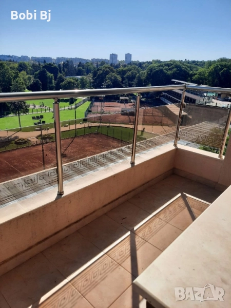 Четиристаен апартамент Добрич-Изида, снимка 1