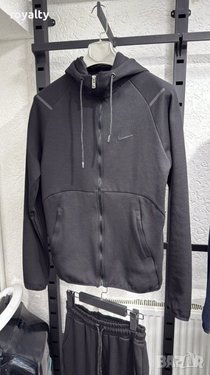 Nike НА ЕДРО Мъжки Спортен Екип Найк 8 Бр., снимка 1