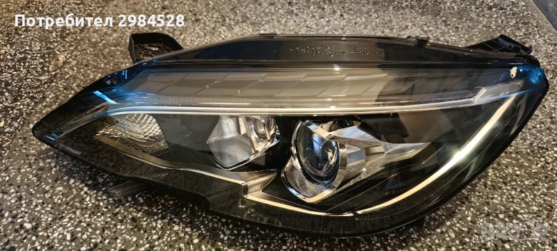 Фар за Peugeot 308 / Пежо 308, снимка 1