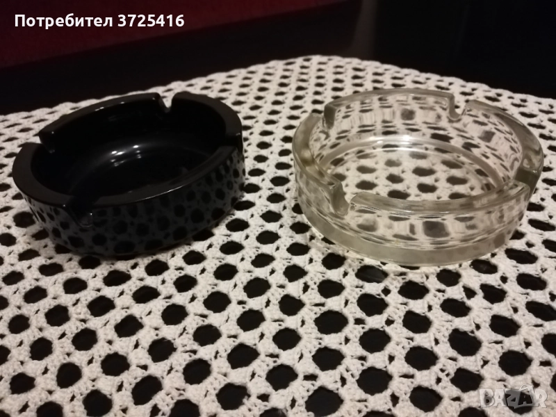 Черен, бял  и кафяв пепелник, снимка 1