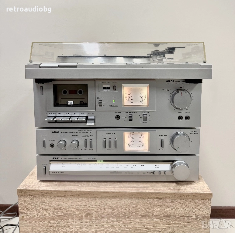 🔉Ретро аудио сет AKAI - усилвател AM-U01, тунер AT-K02, Дек CS-M01A, Грамофон AP-Q310🔉, снимка 1
