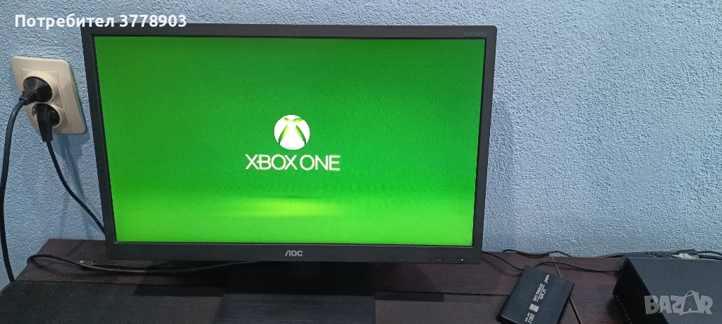 Продавам Xbox One с контролер и захранване, снимка 1