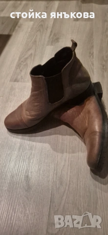 Продавам дамски кафяви боти естествена кожа, снимка 6 - Дамски ботуши - 53712322