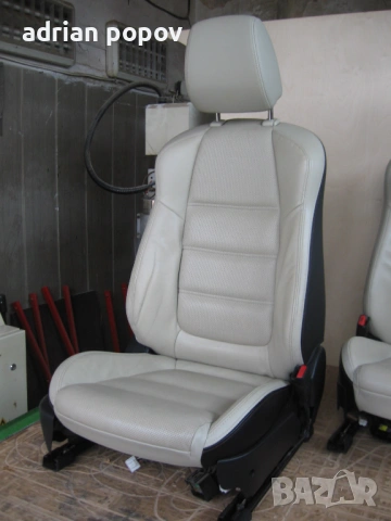 кожен  бял салон MAZDA 6 2016 г, снимка 15 - Части - 53492491