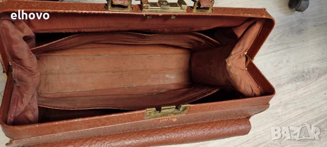 Кожена чанта, снимка 8 - Антикварни и старинни предмети - 44367198