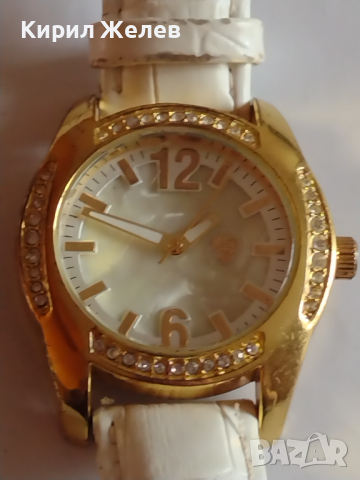 Модерен дамски часовник с кристали Сваровски кожена каишка - 20894, снимка 6 - Дамски - 36214857